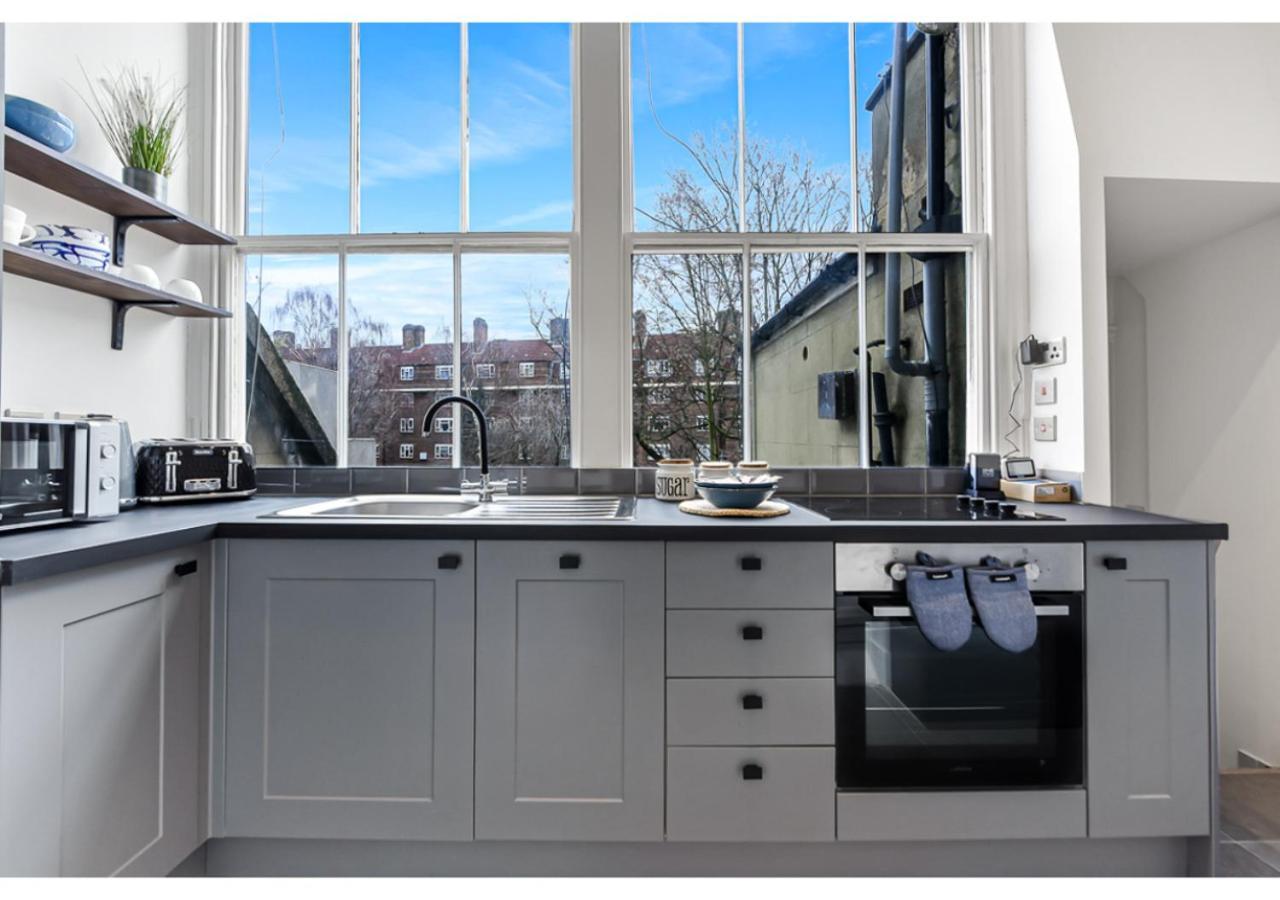 Ferienwohnung Upscale Urban Haven: Luxury Flat London Exterior foto